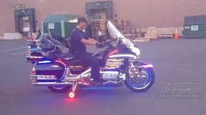 ? Honda GL1800 Gold Wing - Король Дорог и Направлений ?!