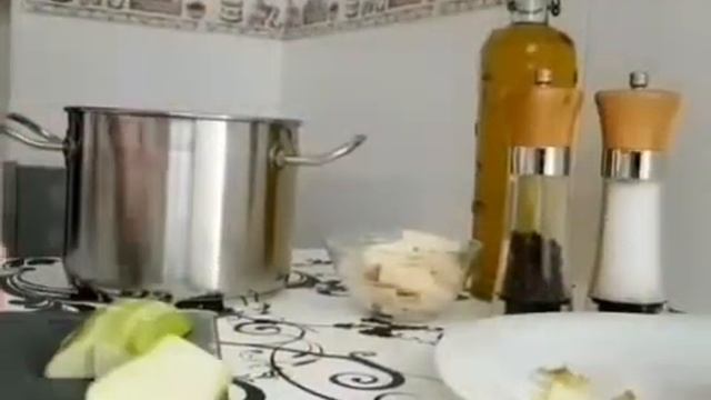 Суп-пюре із кабачків