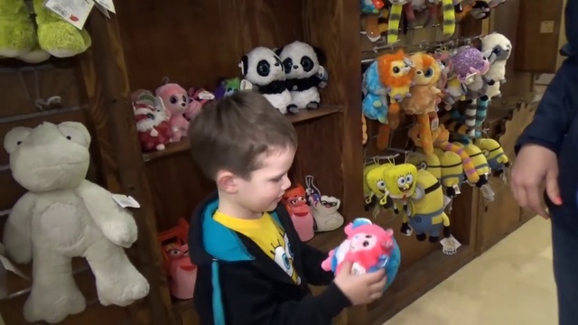 VLOG поход в детский магазин СМИК игрушки детская площадка Сhildren's Toy Store 