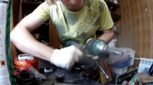 Замена пыльника шруcа на квадроцикле Suzuki KingQuad 750