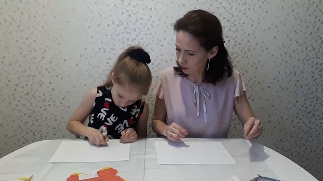 Путешествие в мир красок с воспитателем Еленой Аркадьевной смотреть онлайн