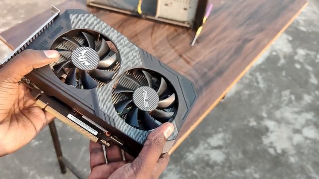 RTX Graphics Card in a 15 Year Old Family PC... смотреть онлайн
