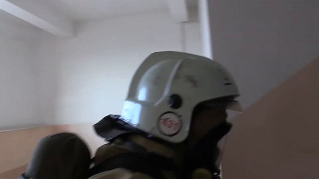 Соревнования по скоростному подъему на 10 этаж. смотреть онлайн