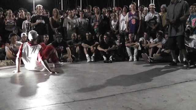 Yalta summer jam 2012 все в круг!Заруба от Булки\feet, vs пуля,lussisky смотреть онлайн