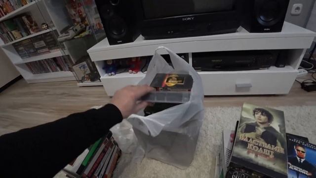 Два пакета видеокассет, много ли это? смотреть онлайн