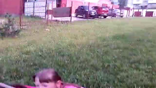Милые девочки мишки снимает видео где копы залезли в дом молодой женщины которая была очень богата смотреть онлайн