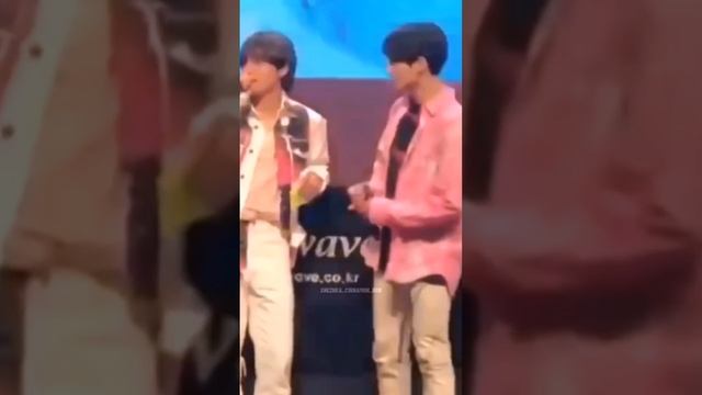 Чонгуку это нравится?? смотреть онлайн