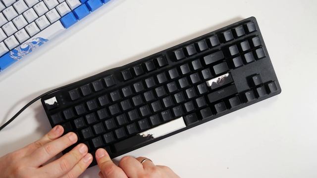 Клавиатура Red Square Keyrox TKL Aquarius (RSQ-20036) смотреть онлайн