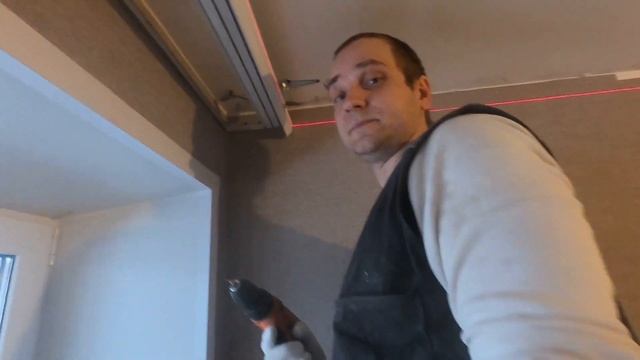 Как запилить Гардину2 для скрытой ниши, чтобы натяжной потолок выглядел красиво - 2 способа! смотреть онлайн