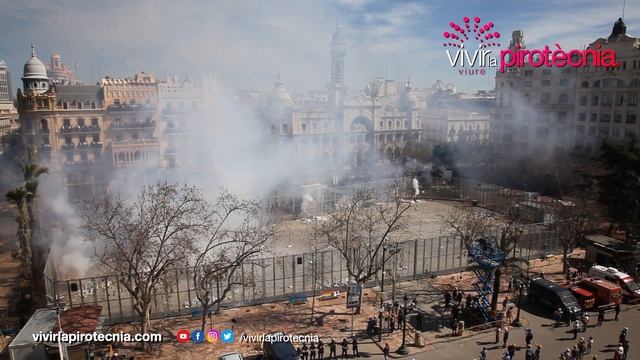 Fallas de Valencia 2023, Mascletà Martes 14 de Marzo de 2023, Pirotecnia Tamarit смотреть онлайн