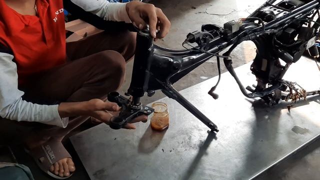 Honda CG 125 Full Restoration | Honda Motorcycle Restoration смотреть онлайн