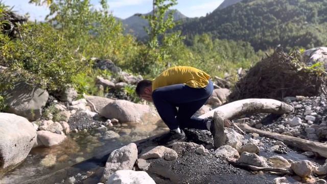 ВСЕЗОЮЗНЫЙ 30 МАРШРУТ ЧЕРЕЗ ГОРЫ К МОРЮ выживание в горах #выживание #природа #дикаяприрода #убежищ