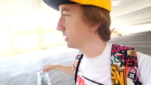 Confronting My Stalker at his Car смотреть онлайн