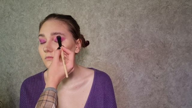 Весенний яркий макияж глаз