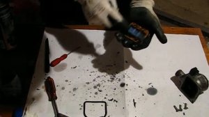 Чистка клапанов подачи дополнительного воздуха на SUBARU Forester SG5 - ч.2 разборка, чистка, сборк