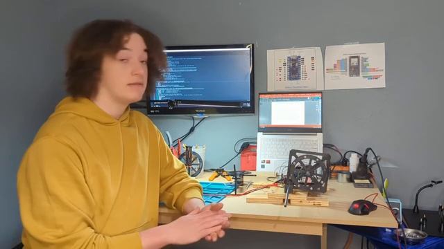 Self-Balancing Reaction Wheel смотреть онлайн