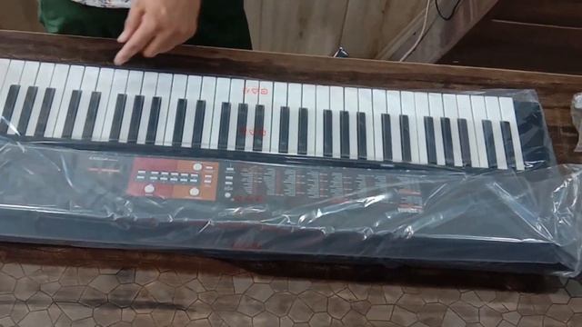 Yamaha keyboard PSR F51 Unboxing смотреть онлайн