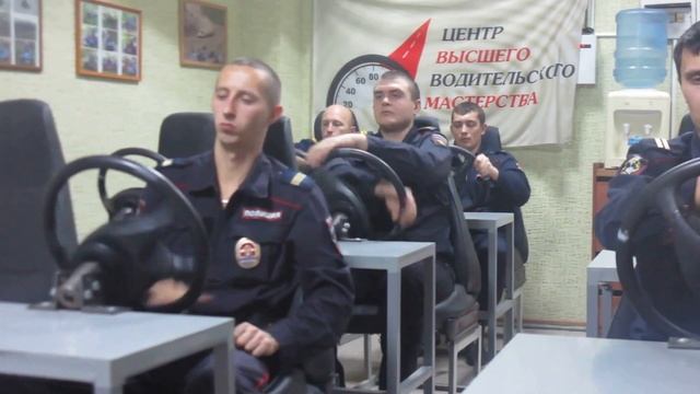 Тренажерная подготовка водителей вневедомственной охраны( Новосибирский ЦВВМ) смотреть онлайн
