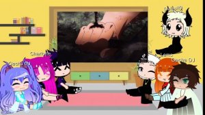 реакция персонажей чёрный клевер на Асту