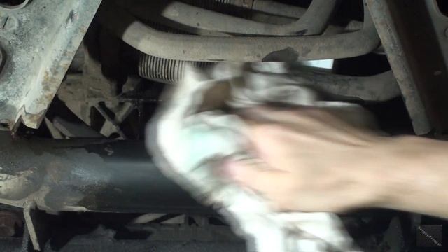 ЗАМЕНА МОТОРНОГО МАСЛА, ВОЗДУШНОГО И САЛОННОГО ФИЛЬТРА НА RANGE ROVER VOGUE ДВИГАТЕЛЬ JAGUAR 4.4 V8 смотреть онлайн
