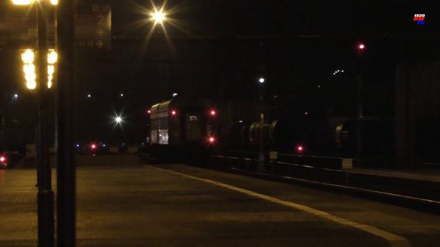 Перецепка вагонов к поезду №84 Гомель – Санкт-Петербург. Станция Могилев I – ТЭП70к-0322, ЧМЭ3Т-698 смотреть онлайн