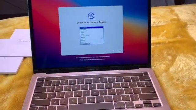 ✨MacBook Pro 13" unboxing (space gray + Touch Bar) смотреть онлайн