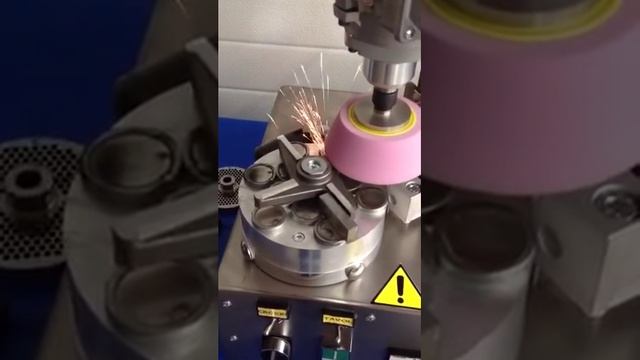 Affilatrice crocini - coltelli tritacarne смотреть онлайн