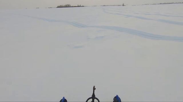 Гоняю по снежным барханам после снегопада на Yamaha Ff-Nytro 13 февраля смотреть онлайн
