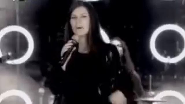 Un error de los grandes - Laura Pausini official смотреть онлайн