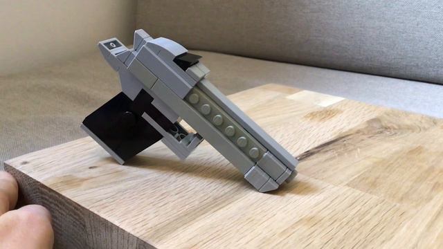 Lego Mini Desert Eagle смотреть онлайн