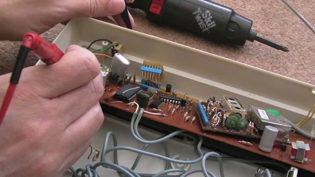 Soundic (Pong Clone) Teardown & Restore / Repair смотреть онлайн