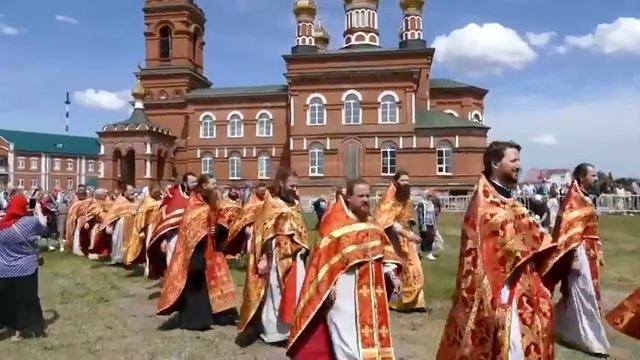 Мамонтова пустынь 22 мая 2023 г смотреть онлайн