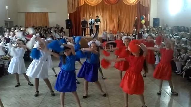 Белый синий красный смотреть онлайн