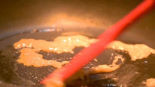 The Clumsy Chef B-ROLL смотреть онлайн