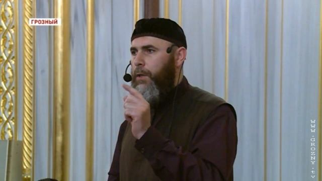 Ночь Предопределения наступает в последние десять дней месяца Рамадан смотреть онлайн