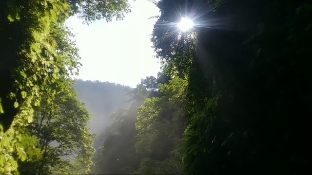 Достопримечательности Бали, водопад Секумпул. смотреть онлайн