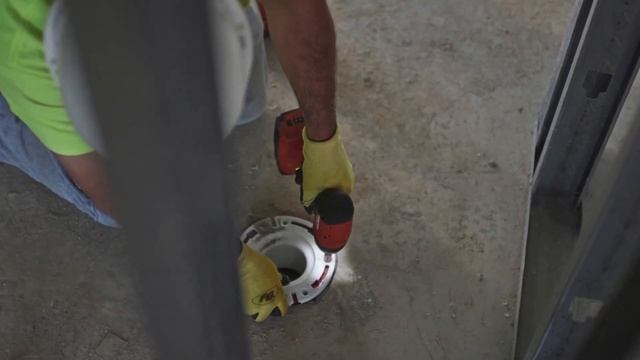 INTRODUCING the Hilti SID 4-A22 cordless impact driver смотреть онлайн
