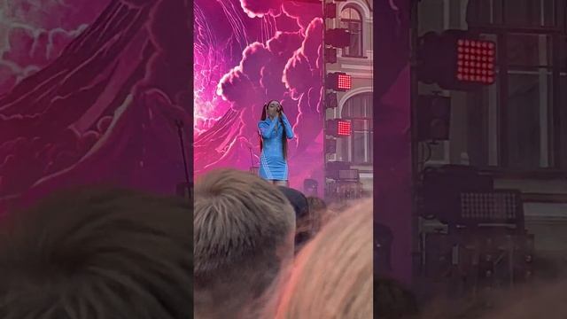 Мэйби Бэйби - Тамагочи (27.05.23) / Teen City Day смотреть онлайн