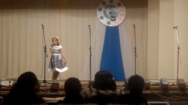 БАРЫШНЯ И ХУЛИГАН