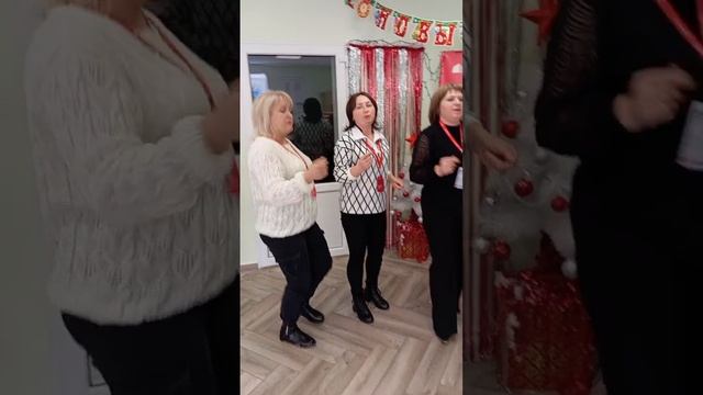 предновогоднее настроение смотреть онлайн
