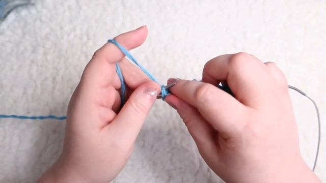 ПРОСТОЙ И ОЧЕНЬ ЛЕГКИЙ УЗОР СПИЦАМИ. ВЯЗАНИЕ ДЛЯ НАЧИНАЮЩИХ. МАСТЕР КЛАСС смотреть онлайн