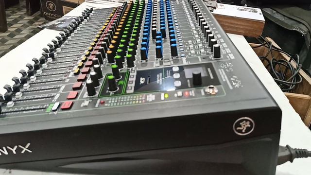 MACKIE: ONYX24 audio mixer #mackiemixer #yamaha #harman #proaudio смотреть онлайн