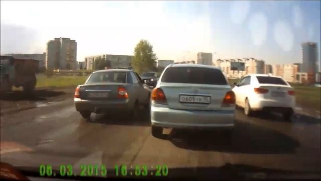 Ну-ка, подвинься... (Омск) смотреть онлайн