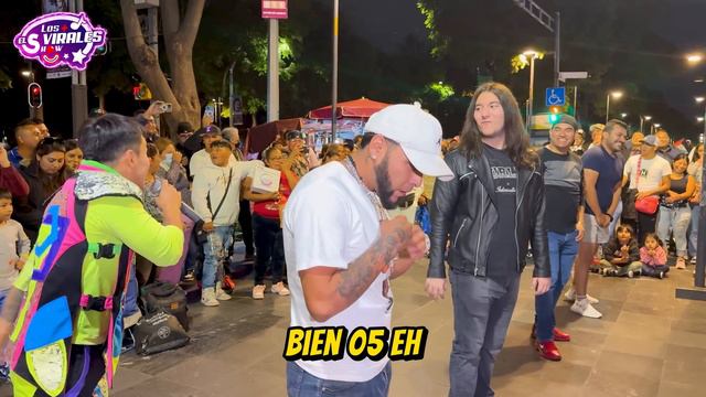 KIWI se OLVIDA del show por CHICA GUAPA‼️😍LOS PAYASOS MAS VIRALES KIWI,TOTO Y KIWI DESDE LA ALAMEDA смотреть онлайн