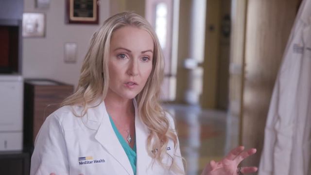 Kyoko Mori Discusses Laser Scar Revision with Dr. Taryn Travis смотреть онлайн