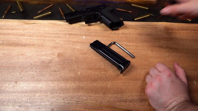 Пневматический пистолет Stalker STSS (Sig Sauer SP2022) смотреть онлайн