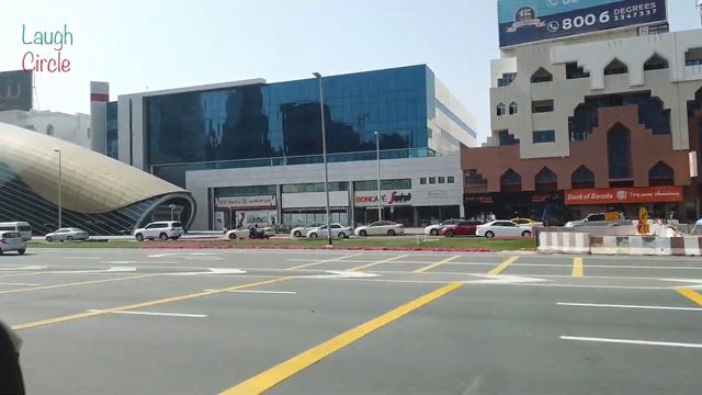 Sheikh Zayed Road, Dubai, UAE смотреть онлайн