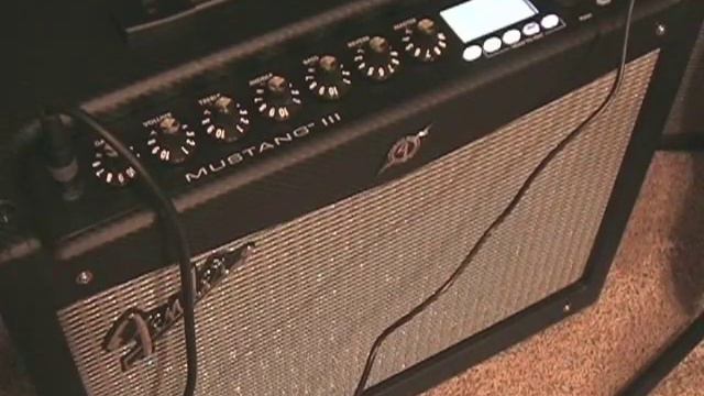 Fender Mustang 3 demo with Fender Stratocaster смотреть онлайн