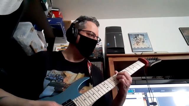 Random Riffage - B to E Dark Chord Thingamabob смотреть онлайн