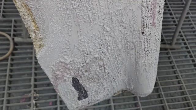 Смывка краски на крыле старого автомобиля. Смывка aps-m10. смотреть онлайн